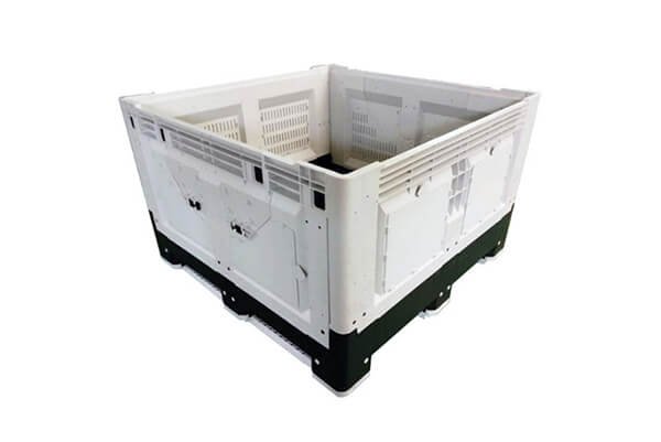 Enlightening solid plastic pallet box